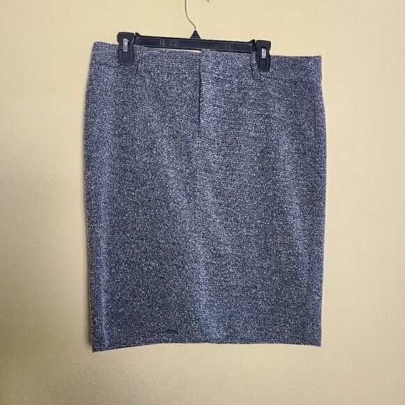 Kut From The Kloth Marley Skirt - Picture 1 of 6